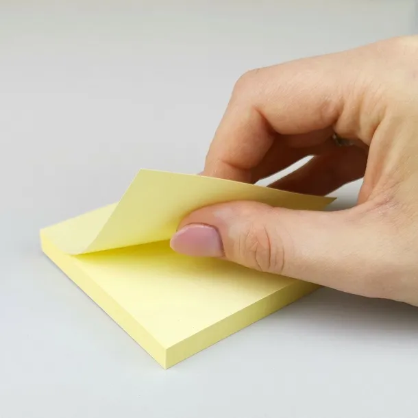 notes-samoprzylepny-76x76mm-zolty-d-rect-marka-d-rect