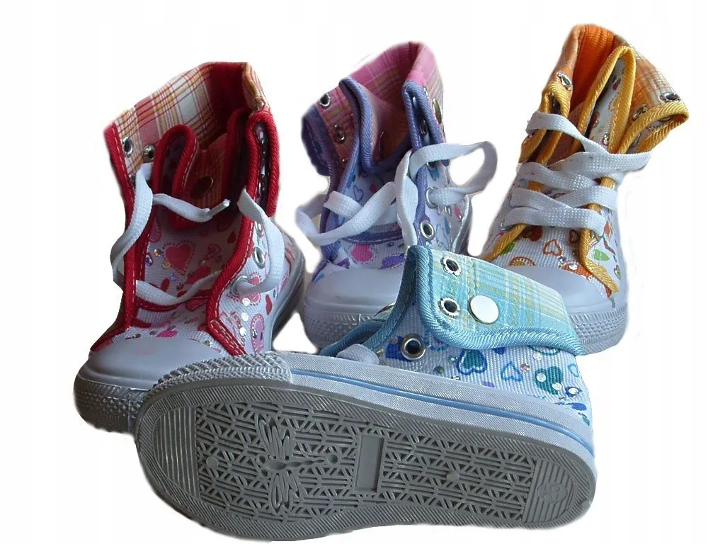 dziewczece-trampki-kolory-plotno-w-serca-24-34
