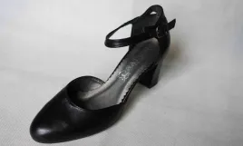 sandaly-skorzane-czarne-obcas-7-cm-nr-39