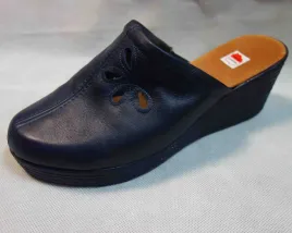 skorzane-klapki-granat-szerokie-tegosc-h-39