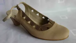 skorzane-sandaly-damskie-obcas-szersze-38