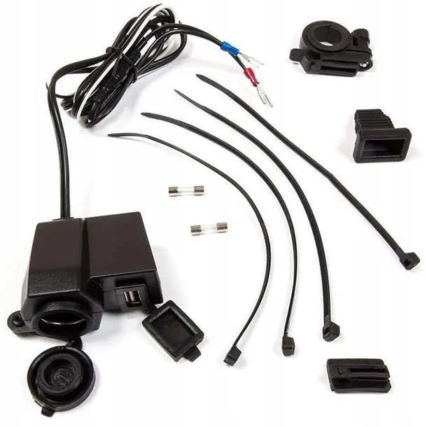 ladowarka-samochodowa-usb-extreme-5-ma-waga-z-opakowaniem-0-3-kg