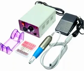 profesjonalna-frezarka-do-paznokci-pedal-frezy