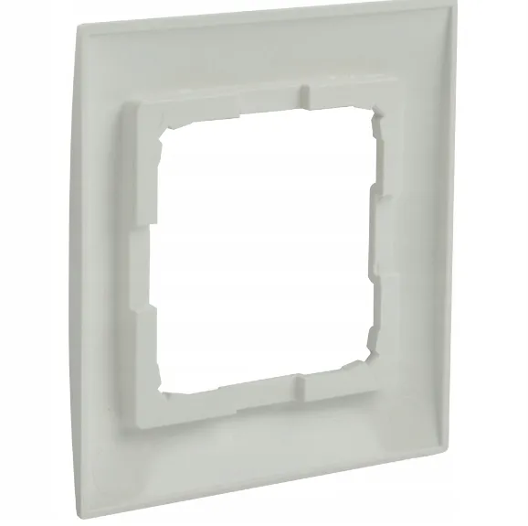 simon-54-premium-bialy-ramka-pojedyncza-dr1-11-liczba-gniazdek-1