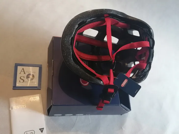 kask-rowerowy-abus-0082889-r-m-stan-nowy-kolor-szary