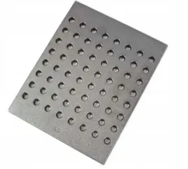 ruszt-zeliwny-dziurkowany-do-kominka-pieca-kominkowy-38x35