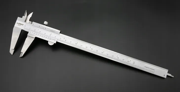 suwmiarka-analogowa-limit-200-mm-kod-producenta-26700609