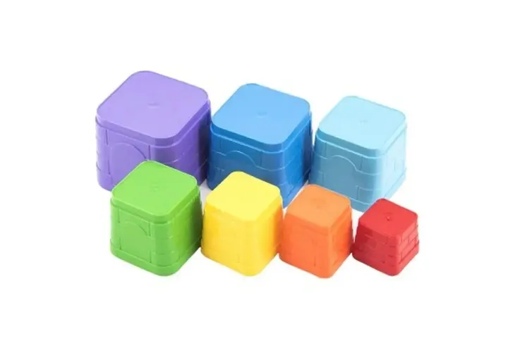 piramida-bohater-inny