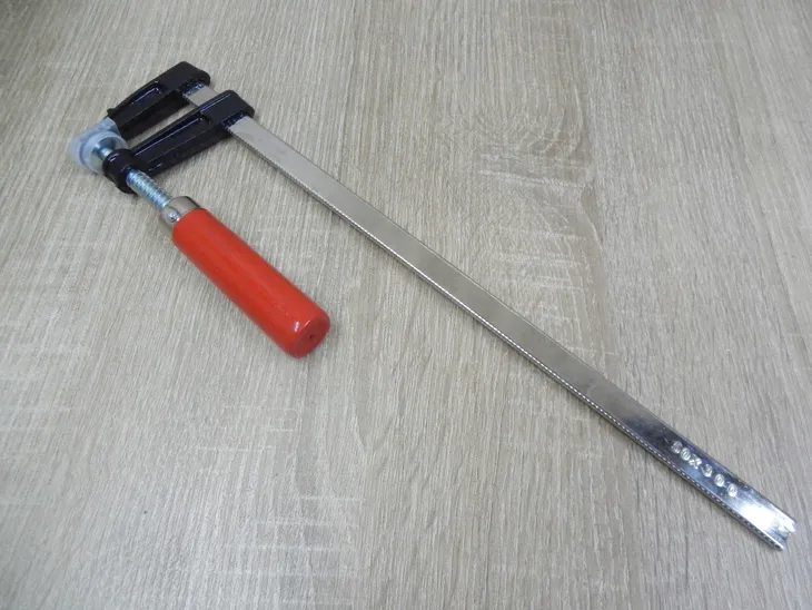 scisk-stolarski-50-x-300-mm-marka-top-tools