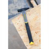 mlotek-slusarski-stanley-200-g-obuch-kwadratowy