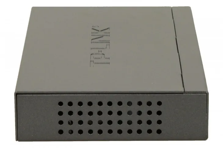 tp-link-sg1008p-switch-8x1gb-poe