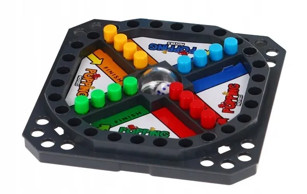 gra-chinczyk-mini-zgr-707-b2-wiek-dziecka-3-lata