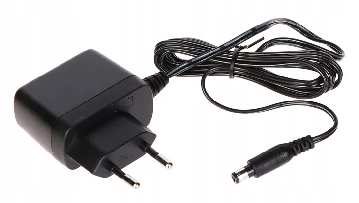 switch-rg-es08f-8-portowy-reyee-certyfikat-ce