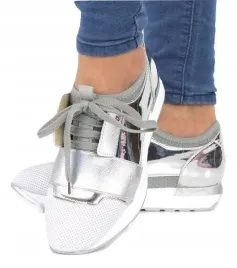 lekkie-damskie-obuwie-sportowe-ukryty-koturn-r-39