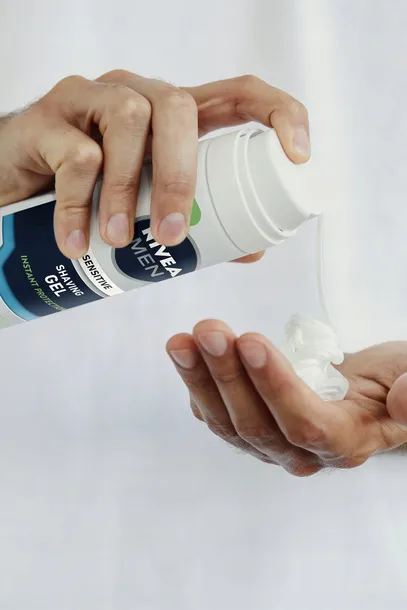 nivea-men-zel-do-golenia-sensitive-200-ml-marka-nivea-men