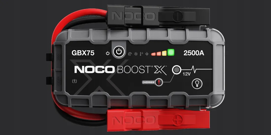noco-gbx75-litowy-jump-starter-booster-2500a