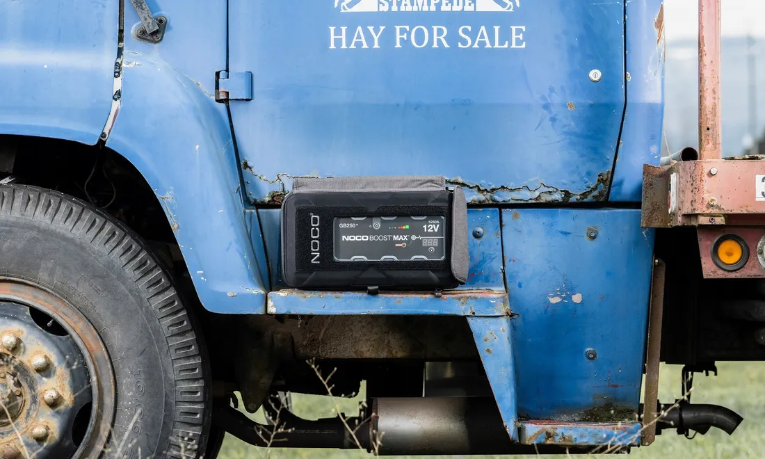 noco-booster-jump-starter-boost-max-gb250-5250a-stan-nowy