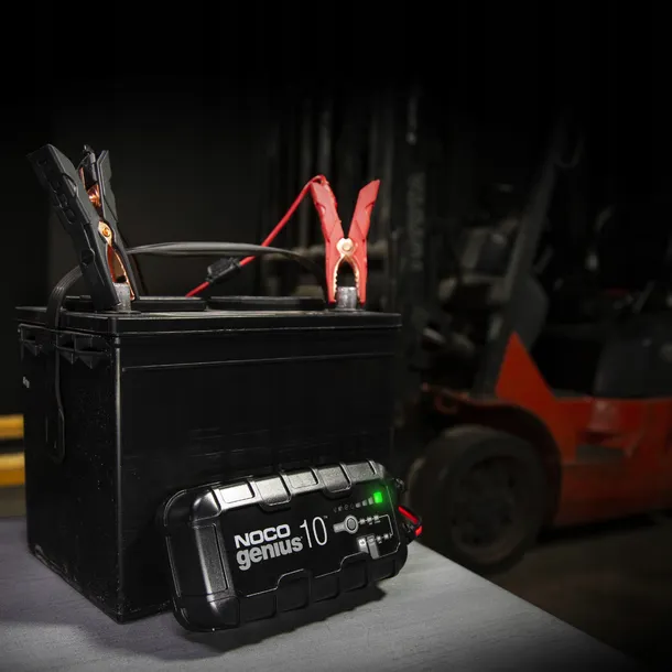 noco-genius-10-6v-12v-10a-ladowarka-inteligentna-zawiera-baterie-nie