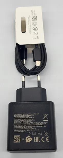 ladowarka-do-samsung-super-fast-charge-45w-kabel-kolor-czarny