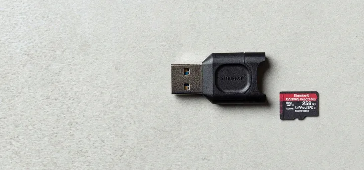 czytnik-kart-mobilelite-plus-usb-3-1-microsd-obslugiwane-karty-pamieci-micro-secure-digital-micro-sd