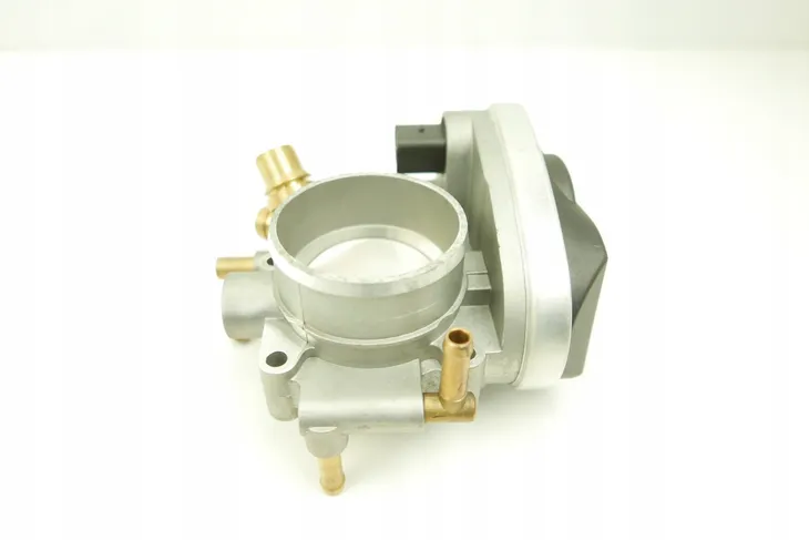 przepustnica-stan-nowy-numer-katalogowy-oryginalu-chevrolet-55562380-opel-58-25-723-opel-93189782-vauxhall-58-25-723-vauxhall-93189782
