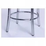 taboret-kuchenny-solid-chrom-rozne-kolory-siedzisk-kolor-mebla-wielokolorowy