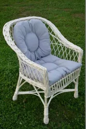 fotel-wiklinowy-z-wikliny-krzeslo-poduszki-rozne