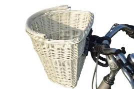 koszyk-wiklinowy-na-rowerowy-click-polski-bialy