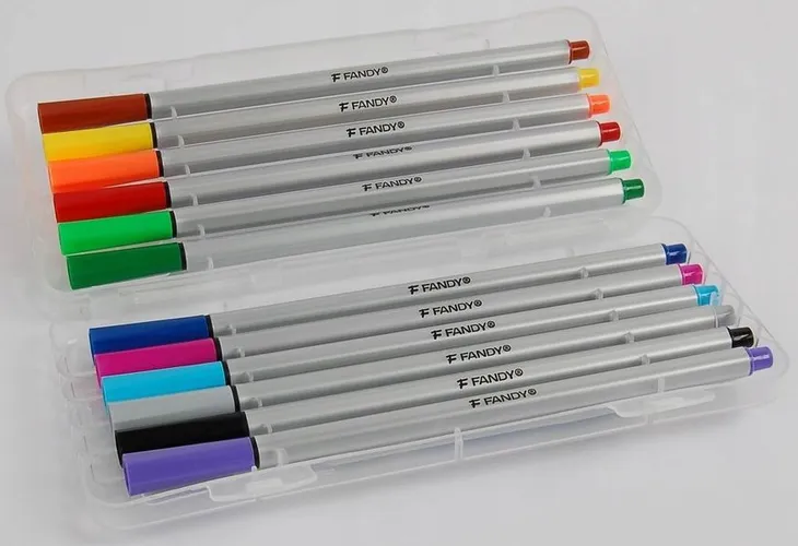 marker-space-12-kolorow-bohater-brak