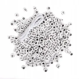 koraliki-40g-cyferki-czarne-na-bialej-bazie-dpcraft-kreatywne-liczby-cyfry