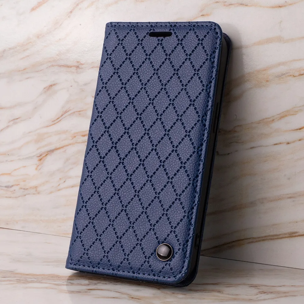 etui-smart-caro-do-apple-iphone-17-granatowe