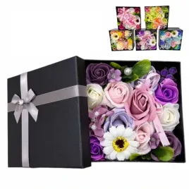 kwiaty-mydlane-roze-w-pudelku-prezent-flower-box-prezent-na-walentynki