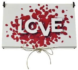 walentyki-pudelko-z-wyznaniem-na-upominek-personalizacja-zawieszka-gratis