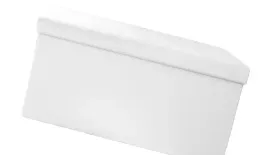 wygodna-pufa-tapicerowana-otwierana-biala-pikowana-ze-schowkiem-miekka