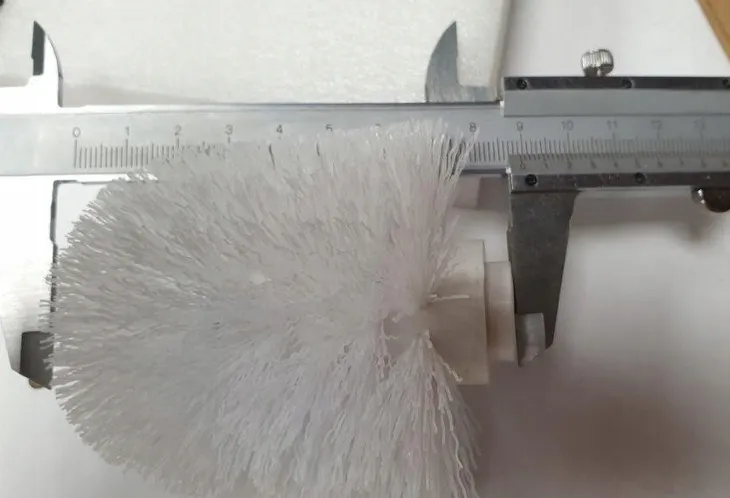 raczka-szczotki-wc-basic-chrom-marka-room99