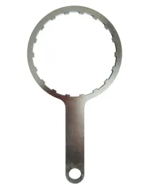metalowy-klucz-do-odkrecania-korpusu-obudowy-filtra-wody-atlas-model-sx-bx
