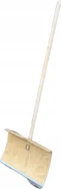 lopata-do-sniegu-drewniana-premium-z-okuciem-eco-z-trzonkiem-szerokosc-50cm