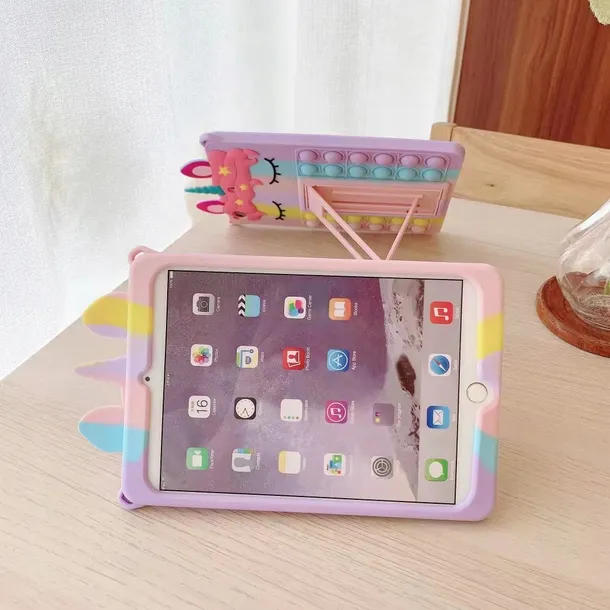 etui-na-tablet-ze-skory-ekologicznej-waga-z-opakowaniem-0-2-kg-rodzaj-zamiennik