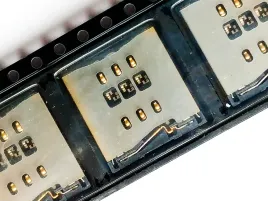 zlacze-gniazdo-czytnik-karty-sim-iphone-5-5s-5c-5g