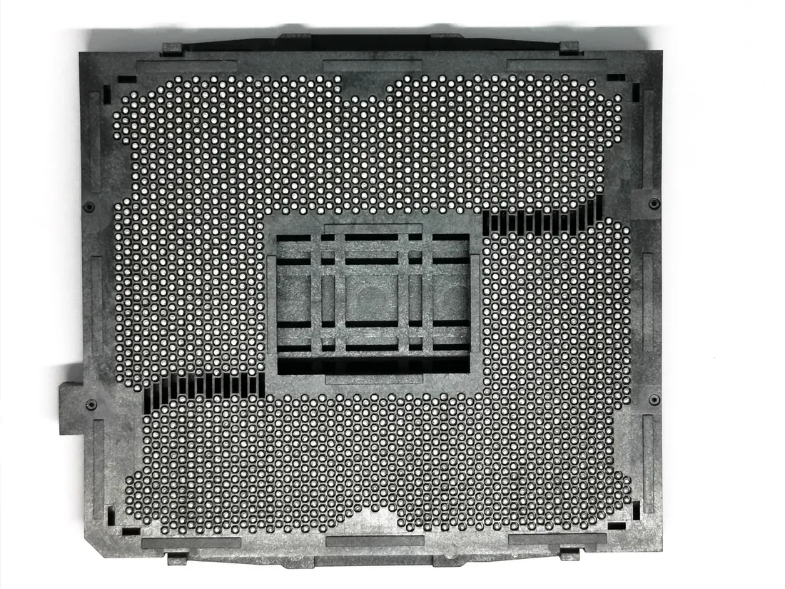 socket-gniazdo-procesora-intel-lga2011-0