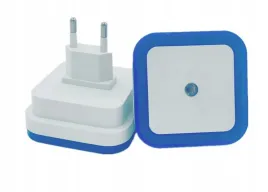 lampka-led-nocna-do-kontaktu-czujnik-zmierzchu