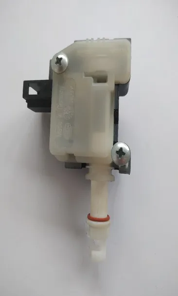 regulacja-ustawiania-swiatel-hella-6nw-007-546-071-stan-nowy-waga-z-opakowaniem-5-kg