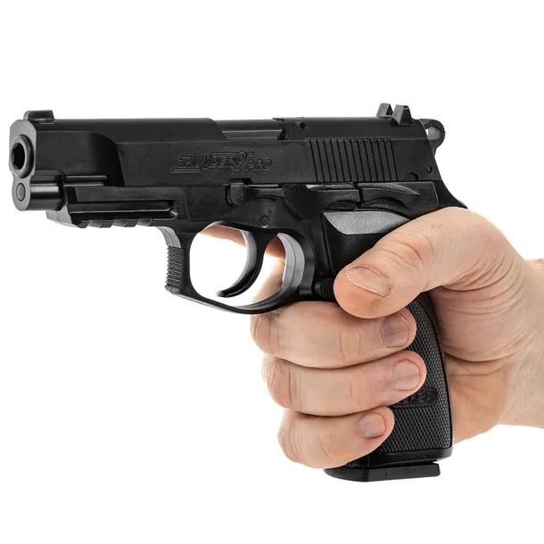 wiatrowka-bersa-thunder-9-pro-45-mm-stan-nowy