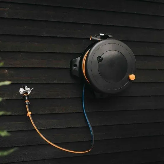 fiskars-beben-z-wezem-solid-l-1-2-30m-waterwheel-fs1057237-marka-fiskars