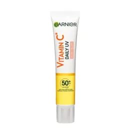 garnier-vitamin-c-rozswietlajacy-fluid-na-dzien-z-filtrem-spf50-40ml
