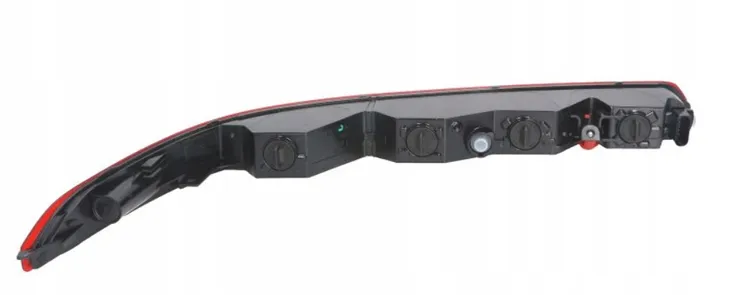 lampa-tyl-audi-q7-magneti-marelli-714020890801-wersja-europejska