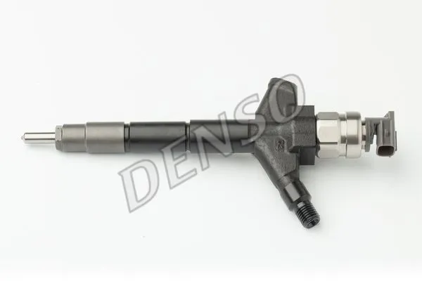 wtryskiwacz-nissan-denso-stan-nowy