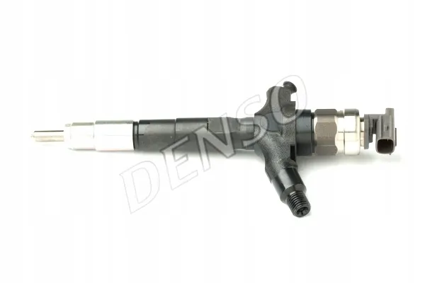 wtryskiwacz-nissan-denso-waga-z-opakowaniem-11-kg