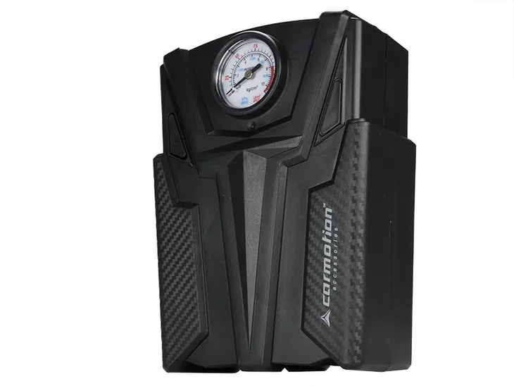 kompresor-powietrza-dc-12v-150-psi-z-analogowym-cisnieniomierzem-4-adapt-stan-nowy-marka-carmotion
