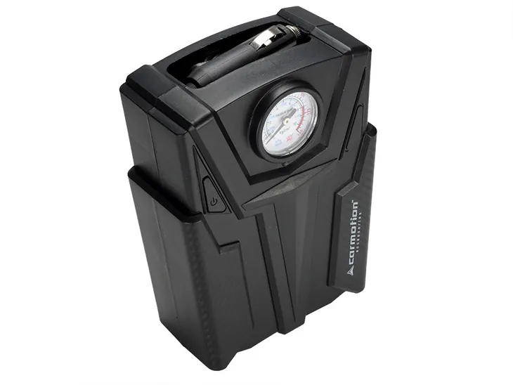 kompresor-powietrza-dc-12v-150-psi-z-analogowym-cisnieniomierzem-4-adapt-marka-carmotion-stan-nowy